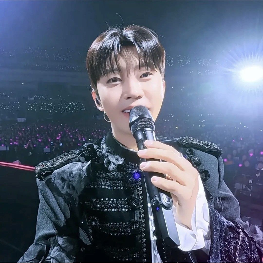 Cuplikan di balik layar dari Lim Youngwoong