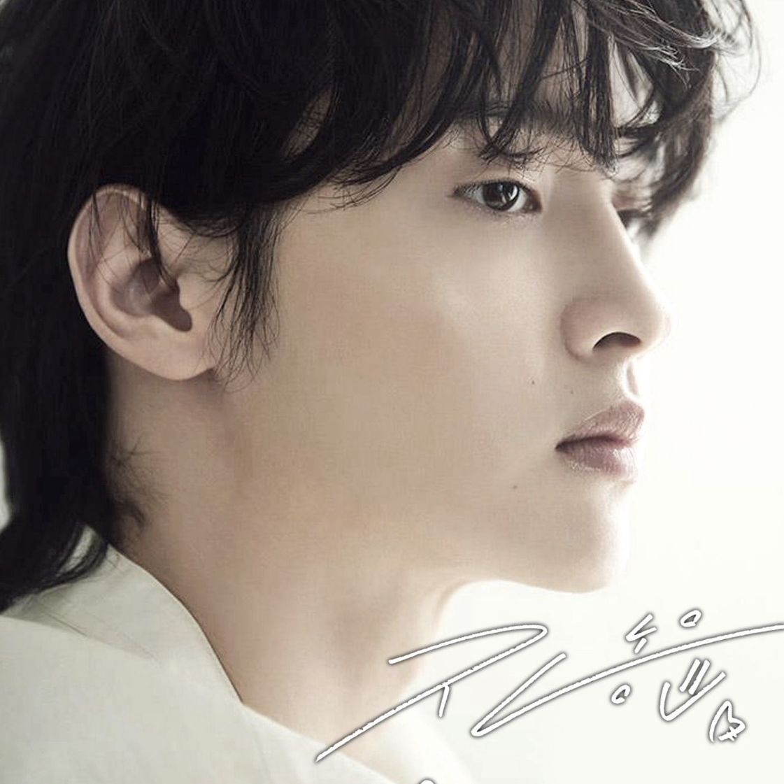 Behind-the-scenes cut of Jang Dongyoon