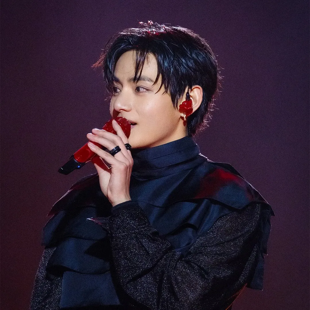 Behind-the-scenes cut of Kim Taehyung (V)