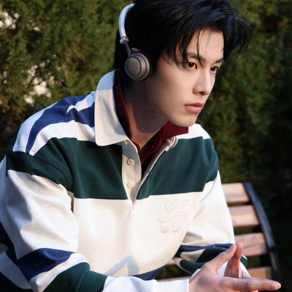 Latest photo of He Yu