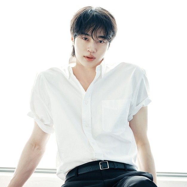 Latest photo of Byeon Wooseok