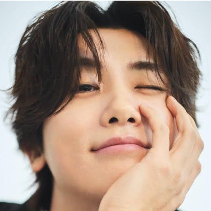 Behind-the-scenes cut of Park Hyungsik