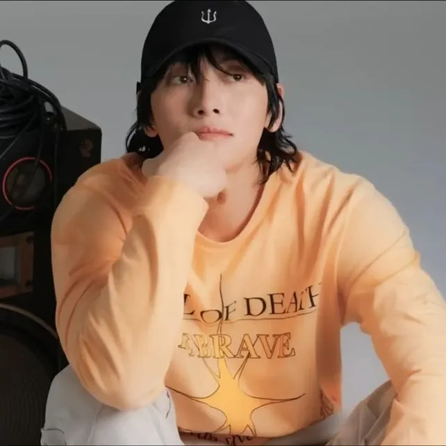 Recent activity shot of Ji Changwook