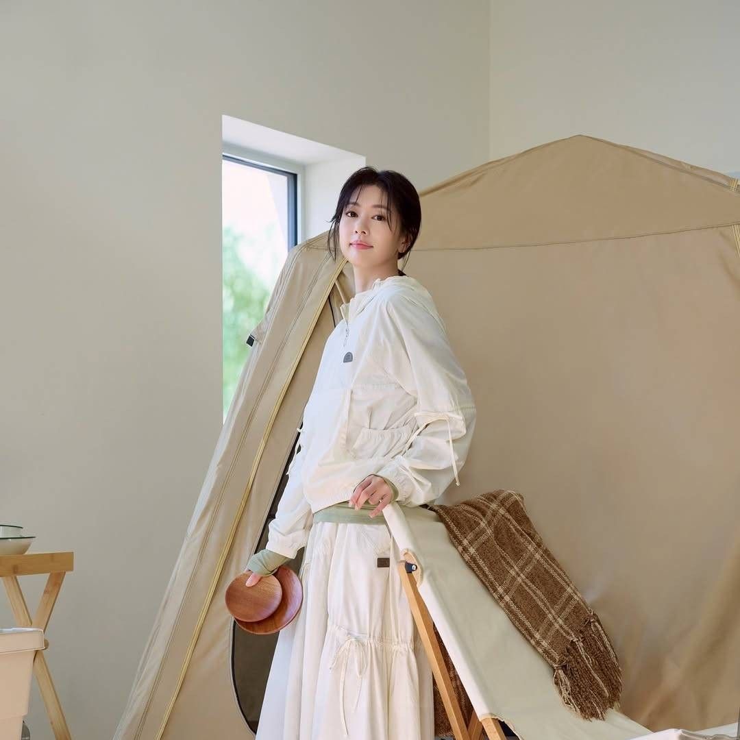 Behind-the-scenes cut of Jung Somin