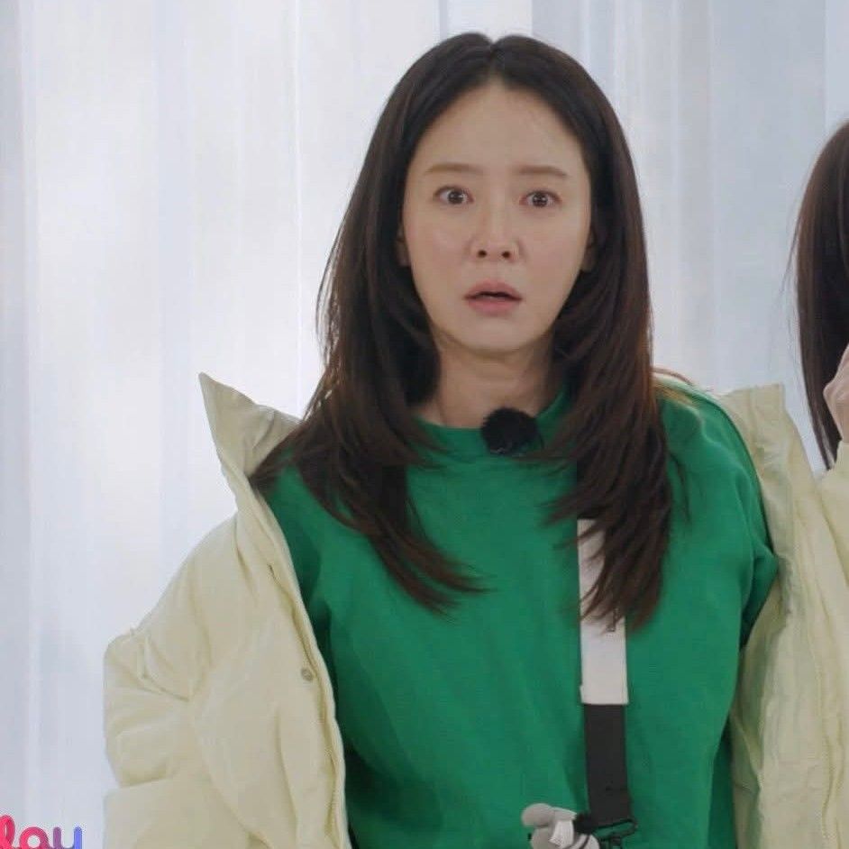 송지효 최근 활동샷