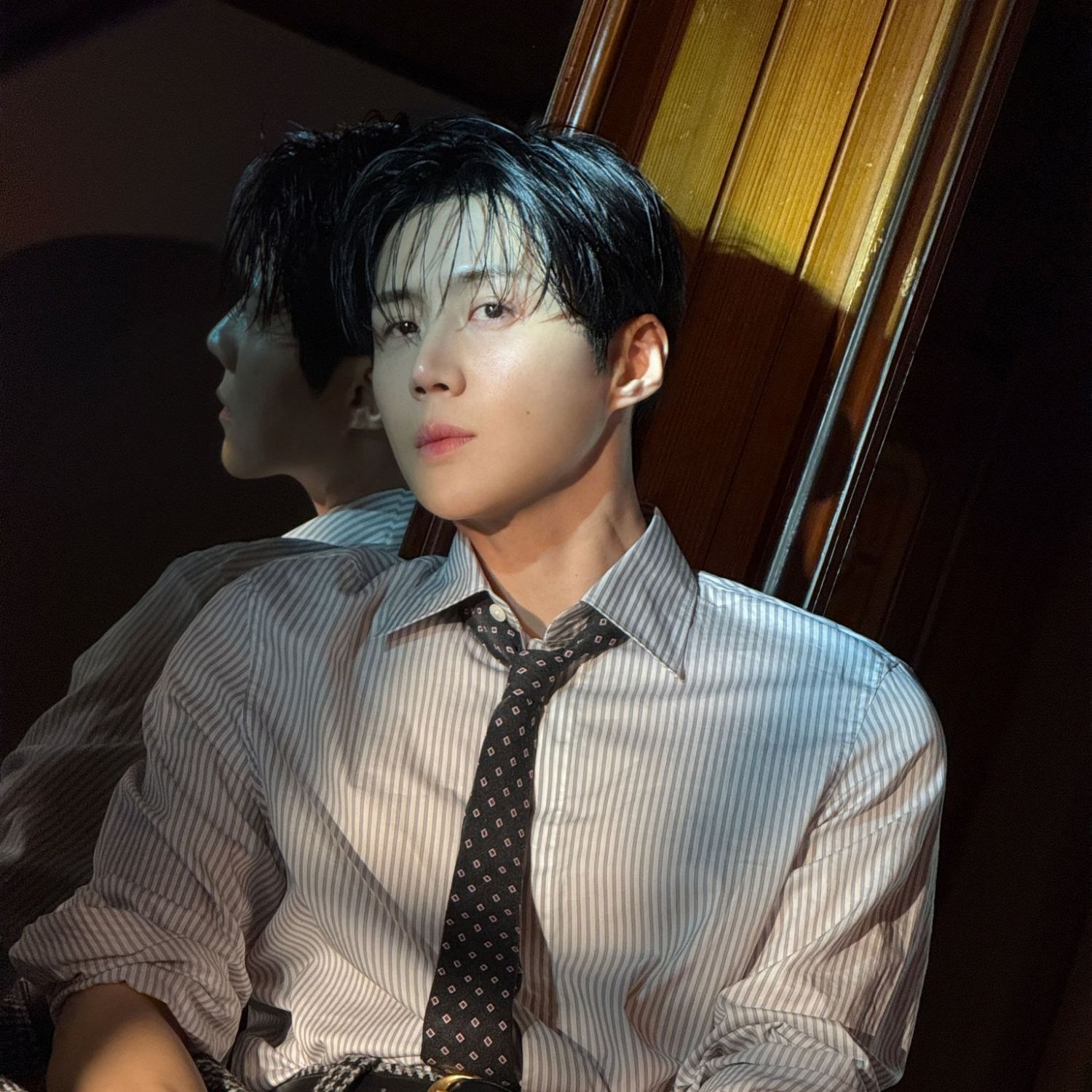 Behind-the-scenes cut of Kim Seonho