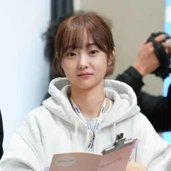 Latest photo of Kim Hyejun