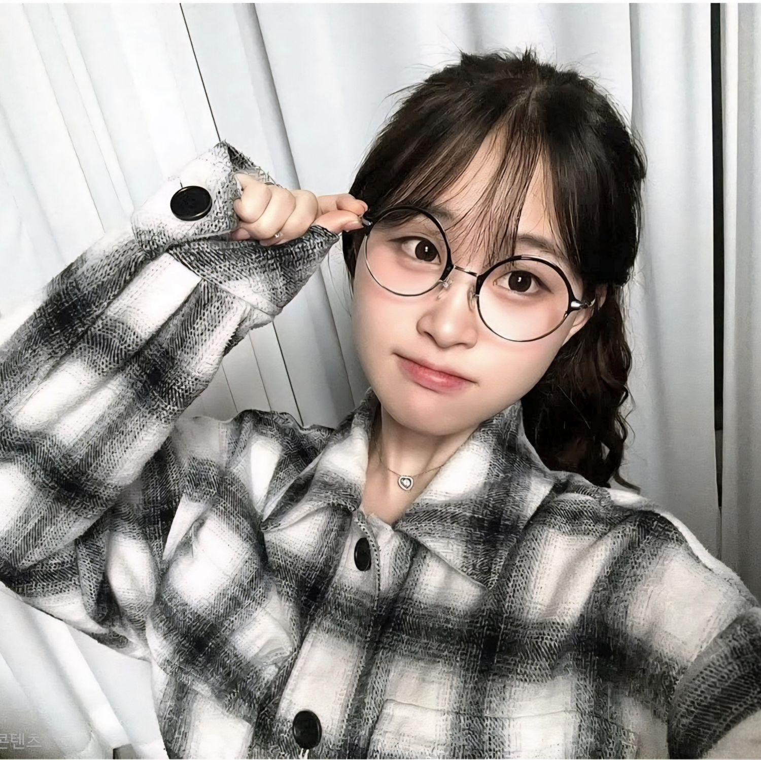 Foto kegiatan terbaru dari Kim Dahyun