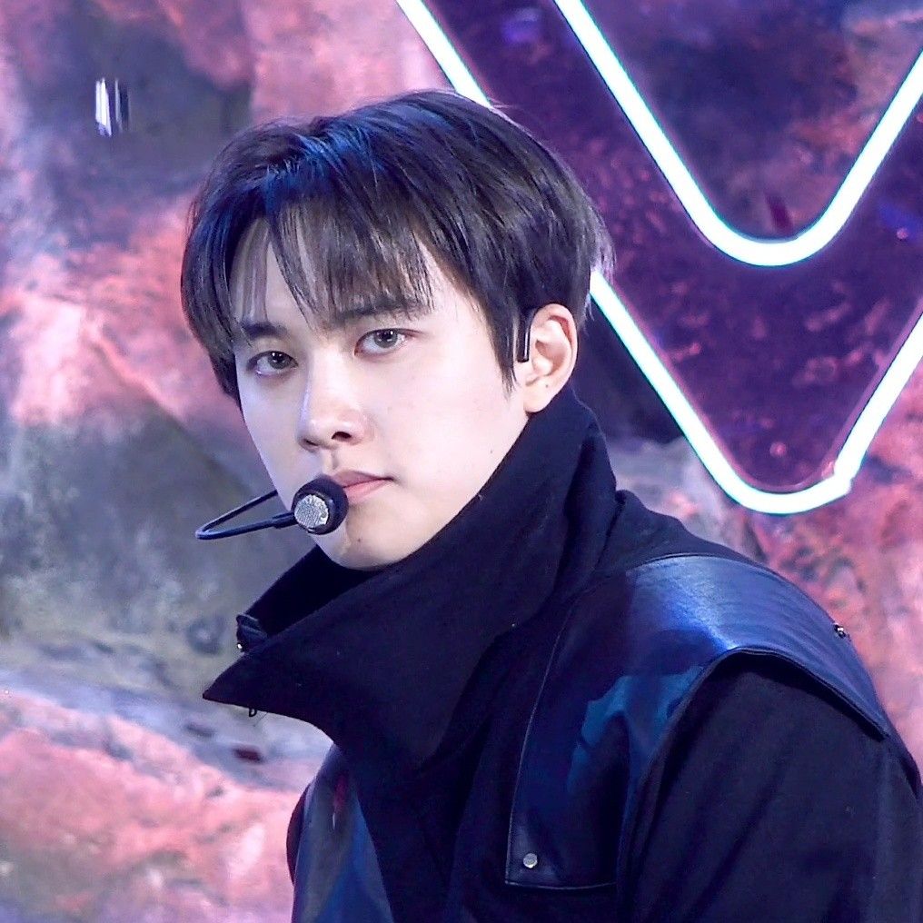 Latest photo of Doh Kyungsoo (D.O.)