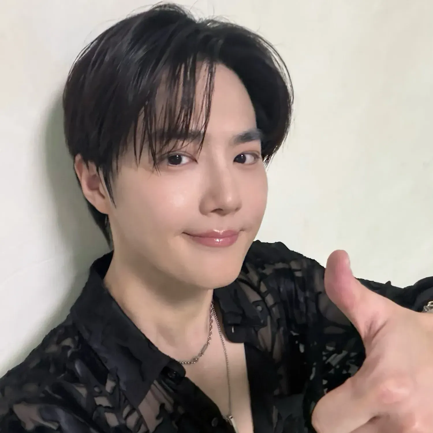 A moment captured by a fan of Suho