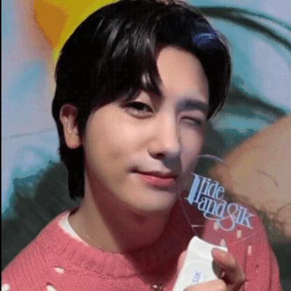 Recent activity shot of Park Hyungsik