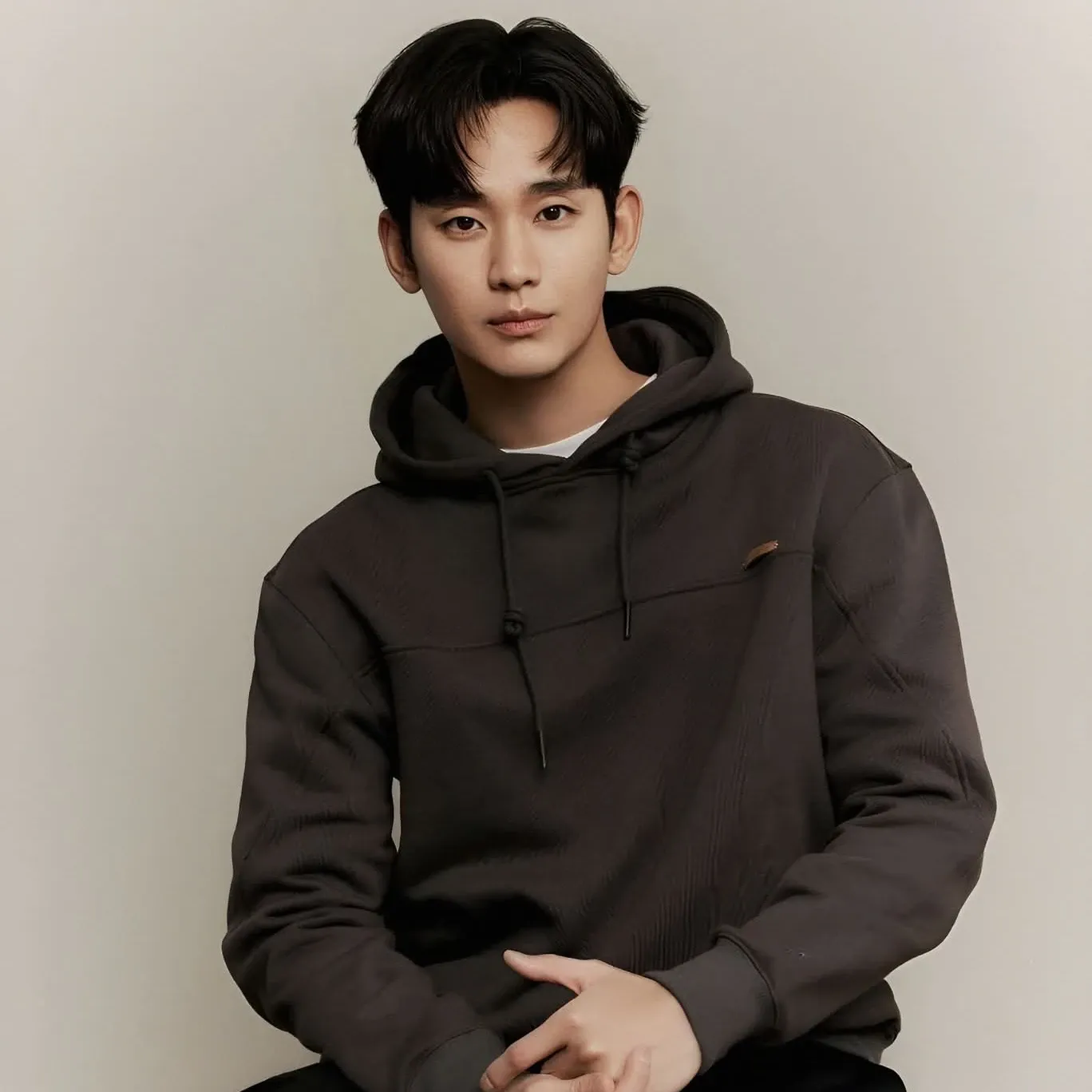 Recent activity shot of Kim Soohyun
