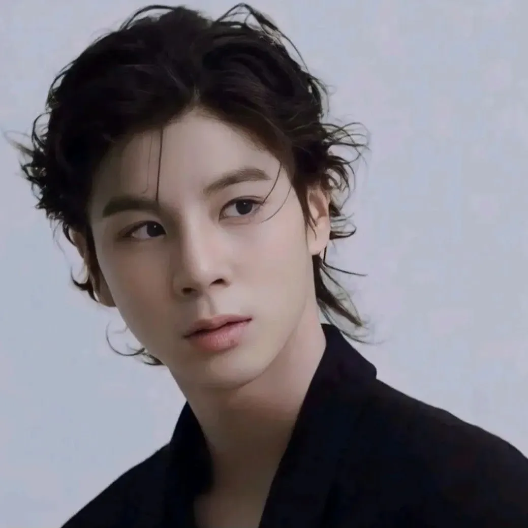 Momen yang diabadikan oleh penggemar Jeong Dongwon