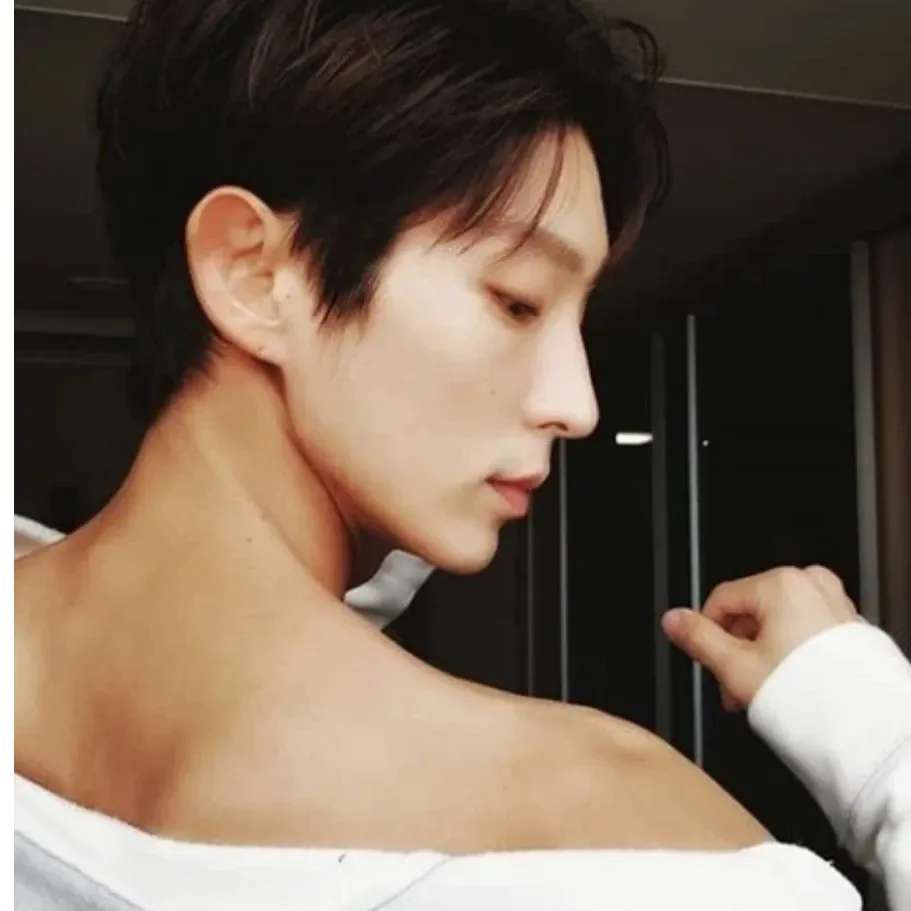 이준기 최근 활동샷
