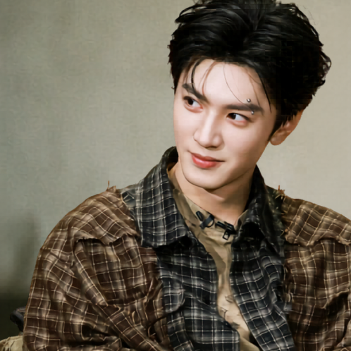 Behind-the-scenes cut of Chen Zhe Yuan