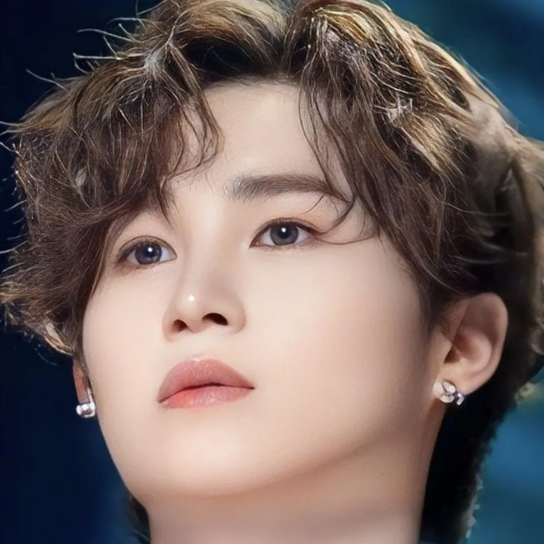 Cuplikan di balik layar dari Kim Heejae
