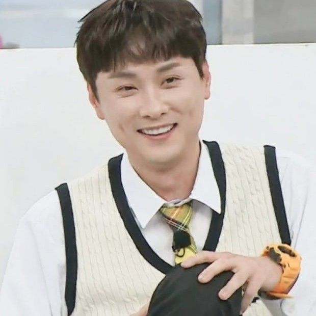 Recent activity shot of Min Kyunghoon