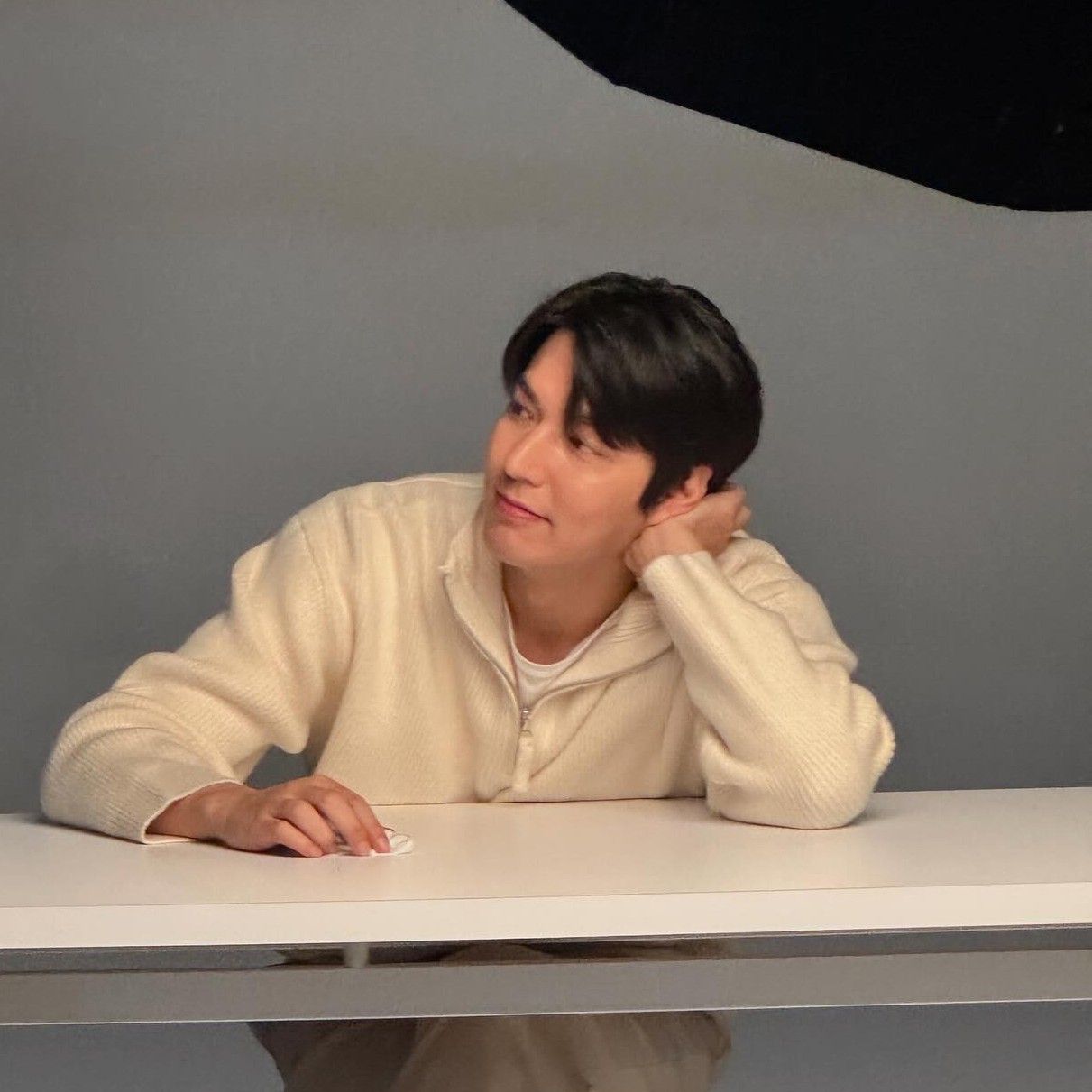 粉丝拍下的李敏镐瞬间