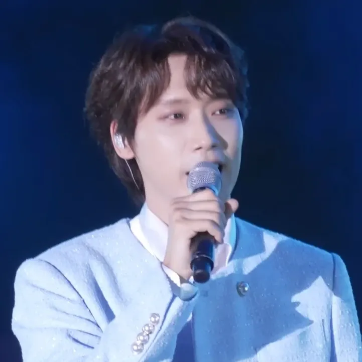 Behind-the-scenes cut of Choi Woojin