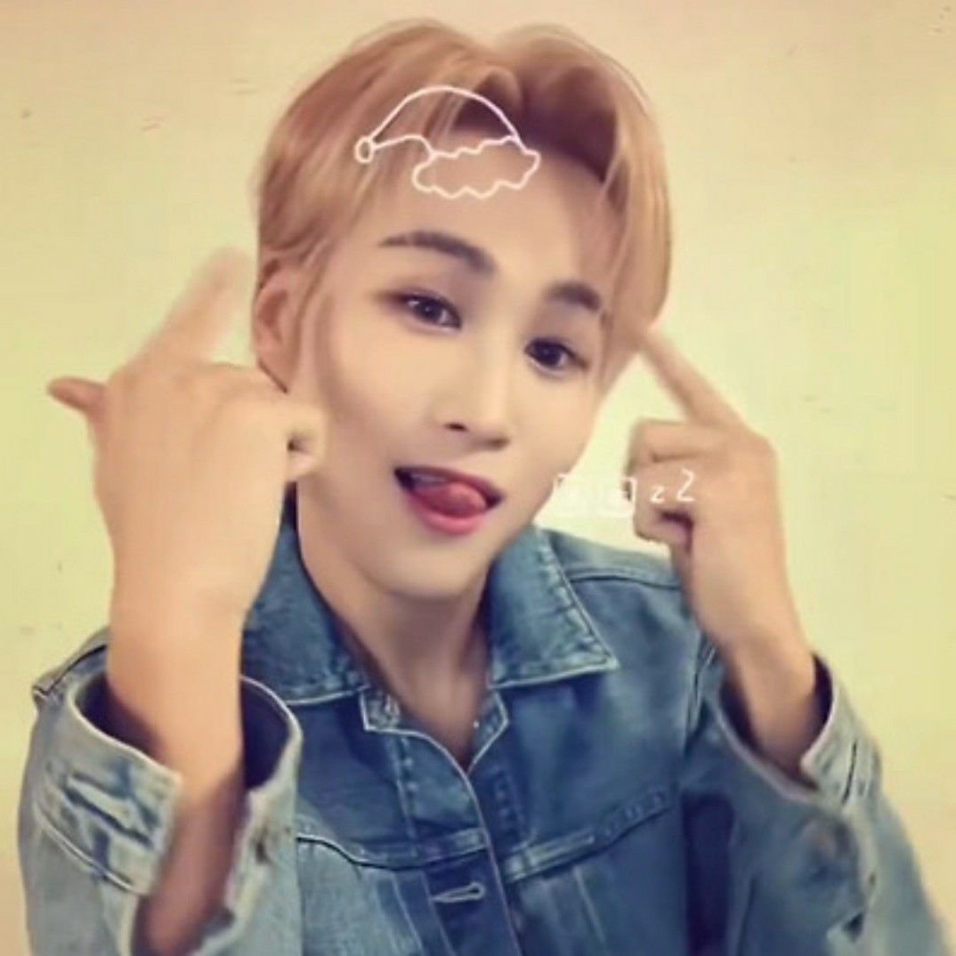 김희재의 최신 사진