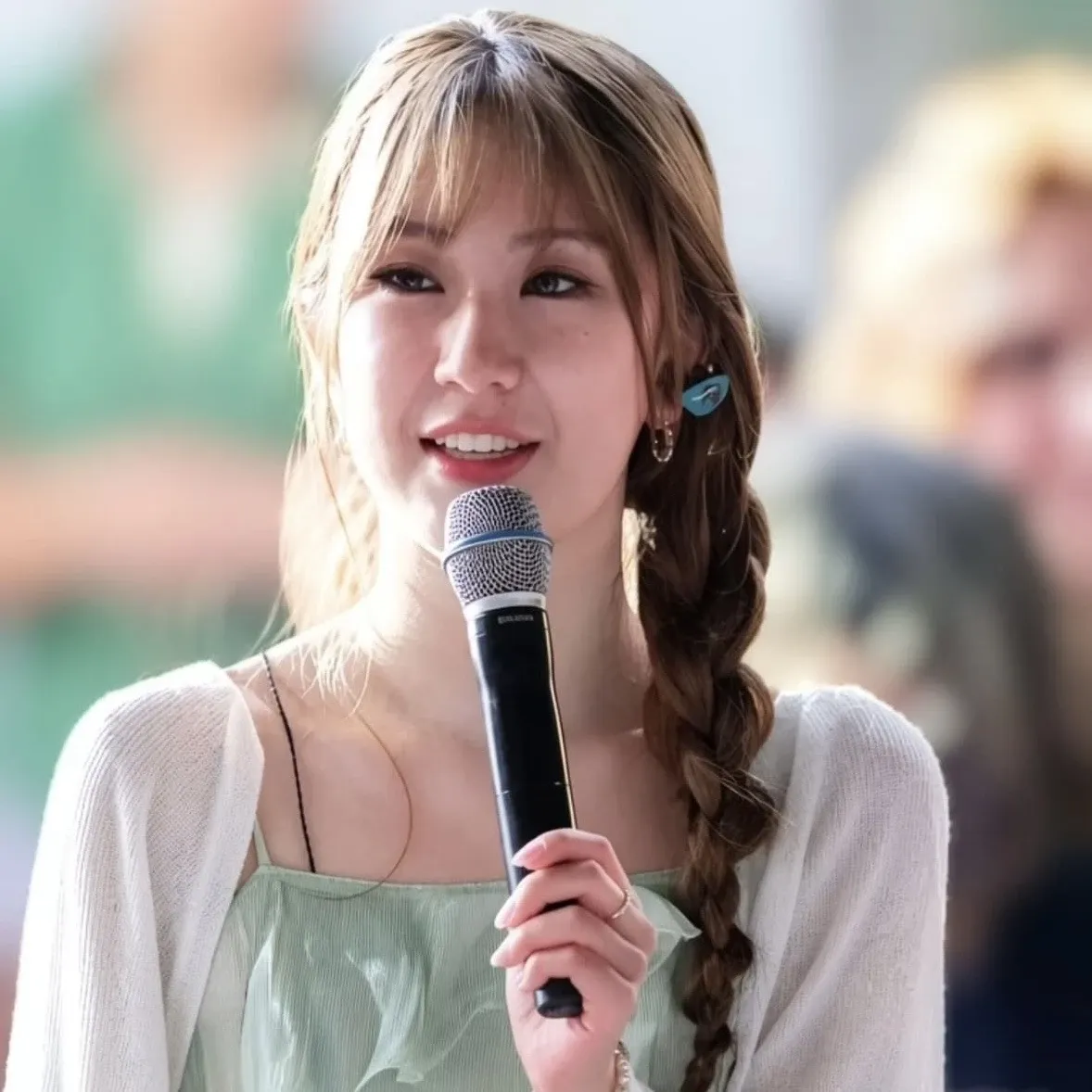 Latest photo of Jeon Yujin