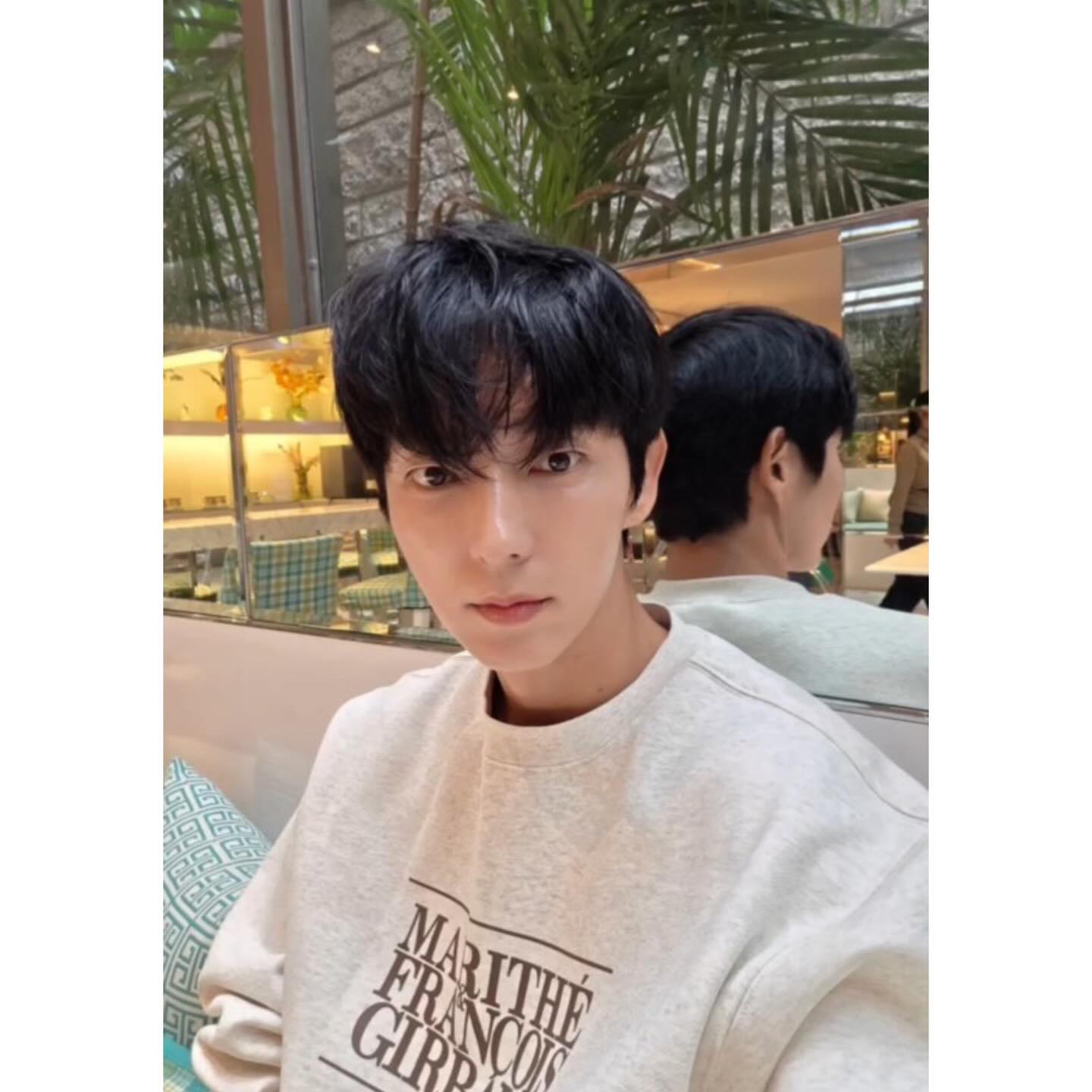 Behind-the-scenes cut of Lee Joongi