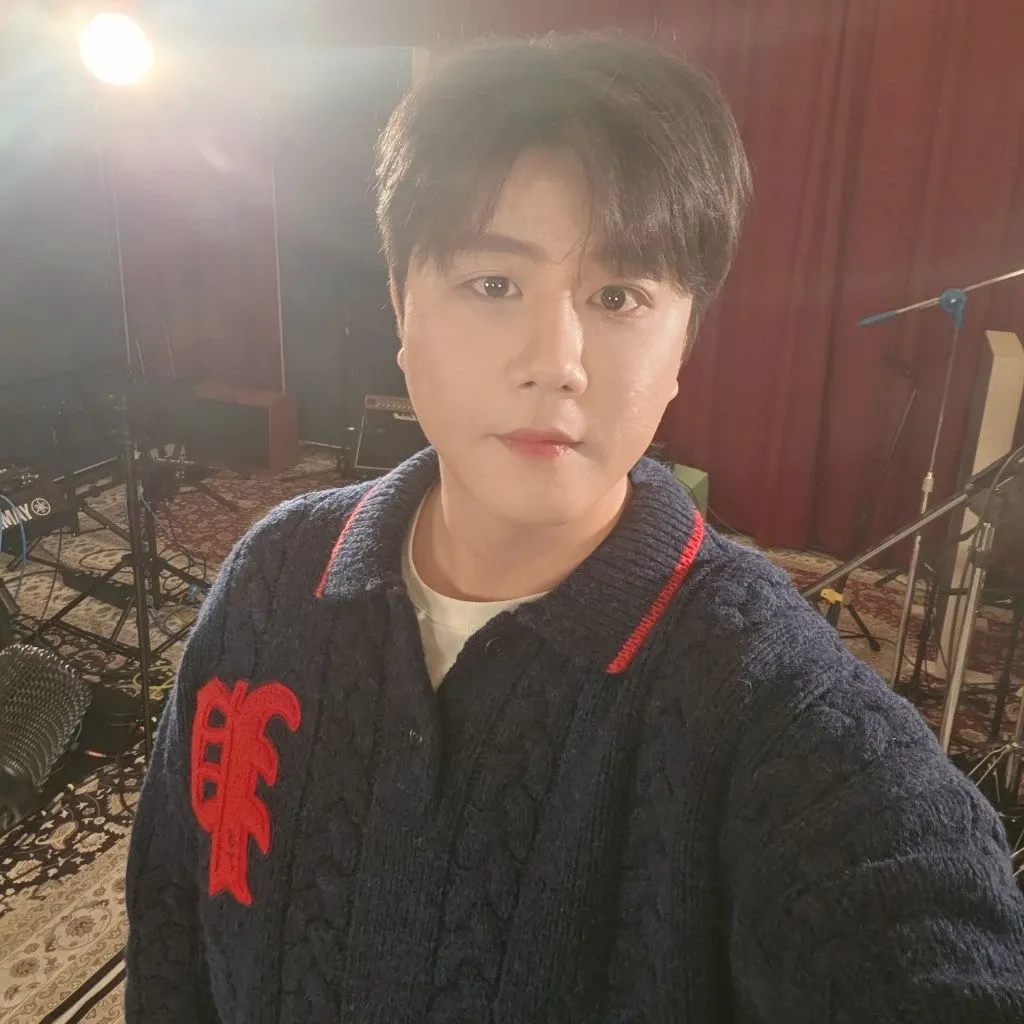 Behind-the-scenes cut of Jin Haesung