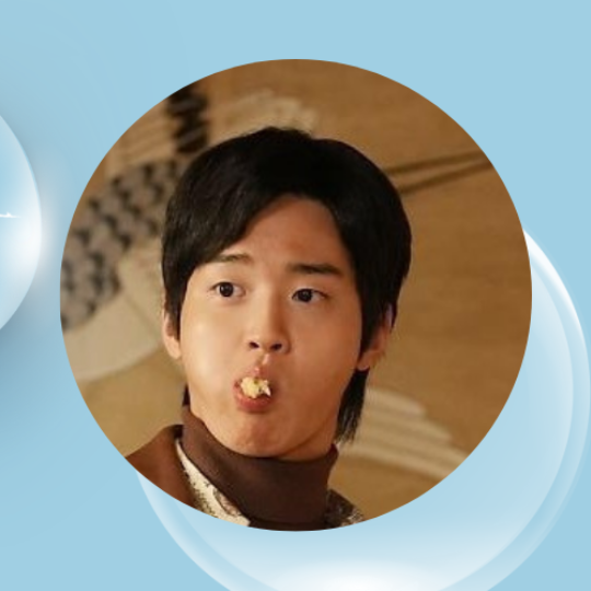 Behind-the-scenes cut of Jang Dongyoon