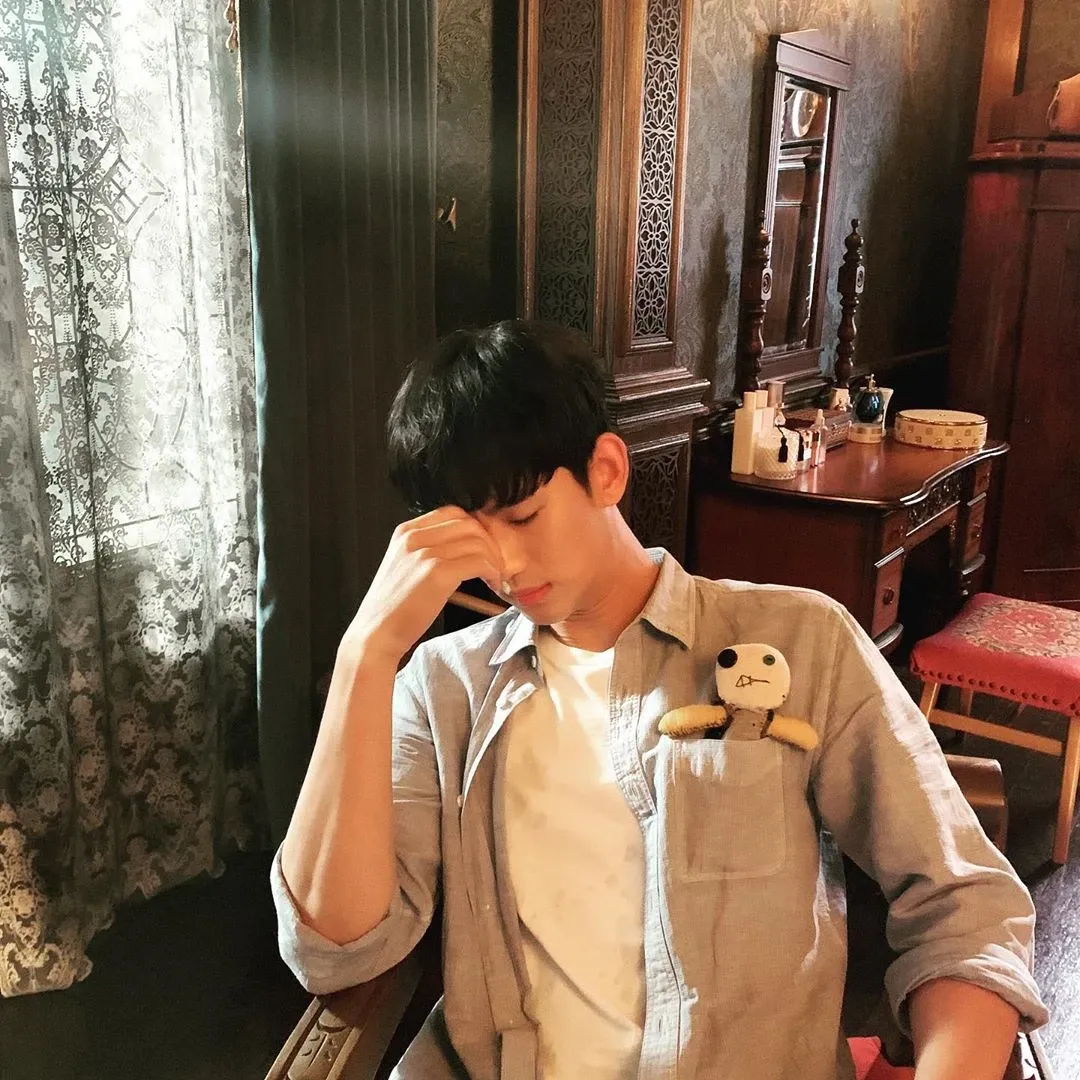 Recent activity shot of Kim Soohyun