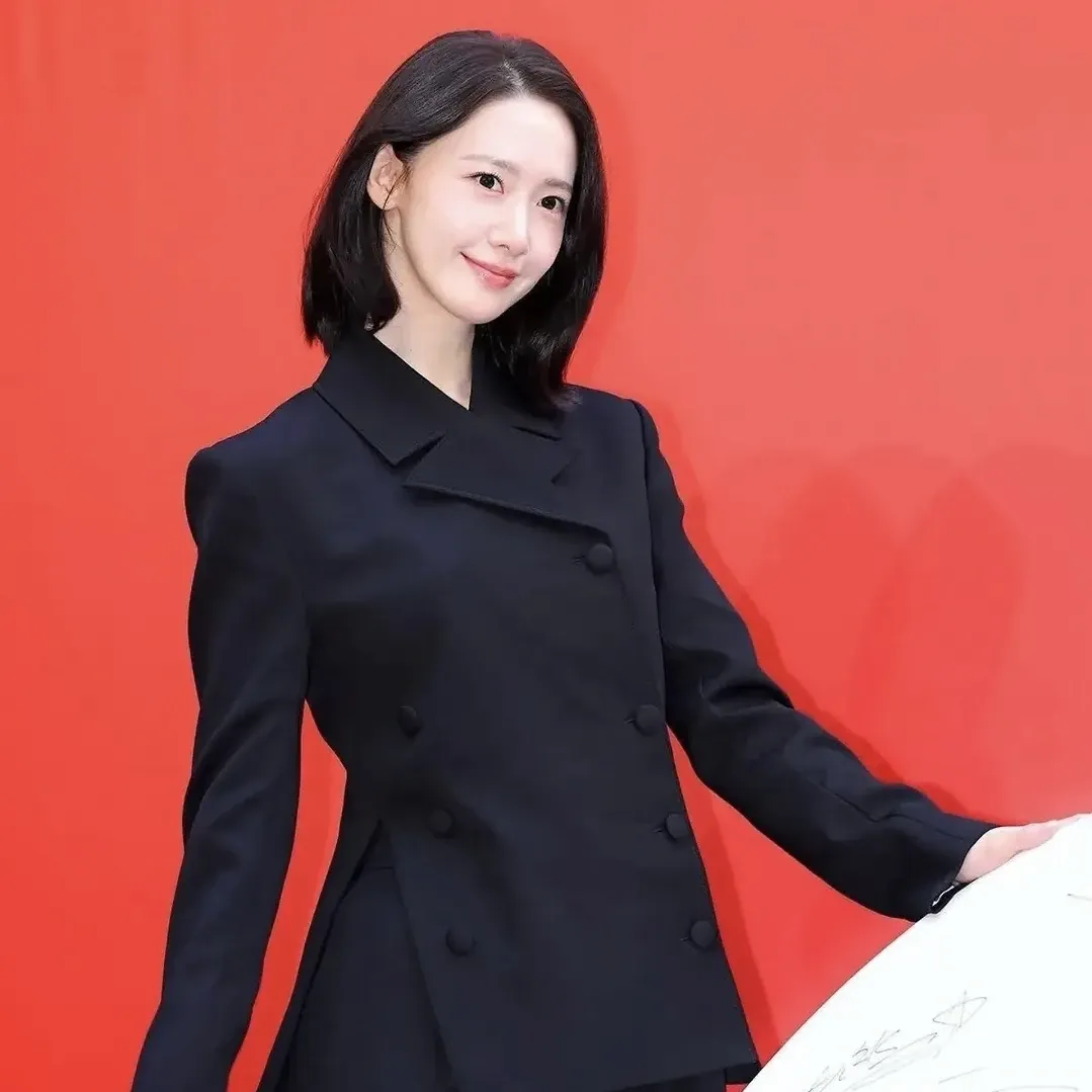 Latest photo of Yoona