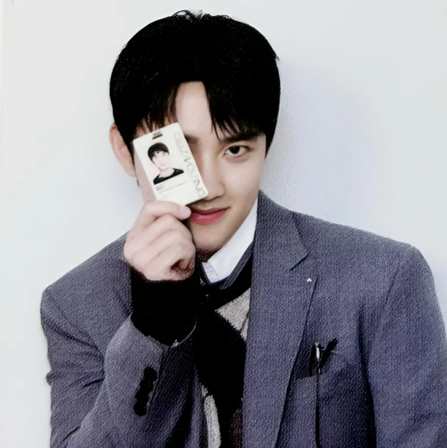 都暻秀 (D.O.)的最新照片