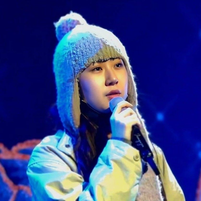 粉丝拍下的全裕珍瞬间