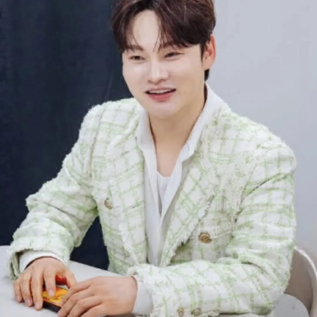 Foto kegiatan terbaru dari Park Seojin