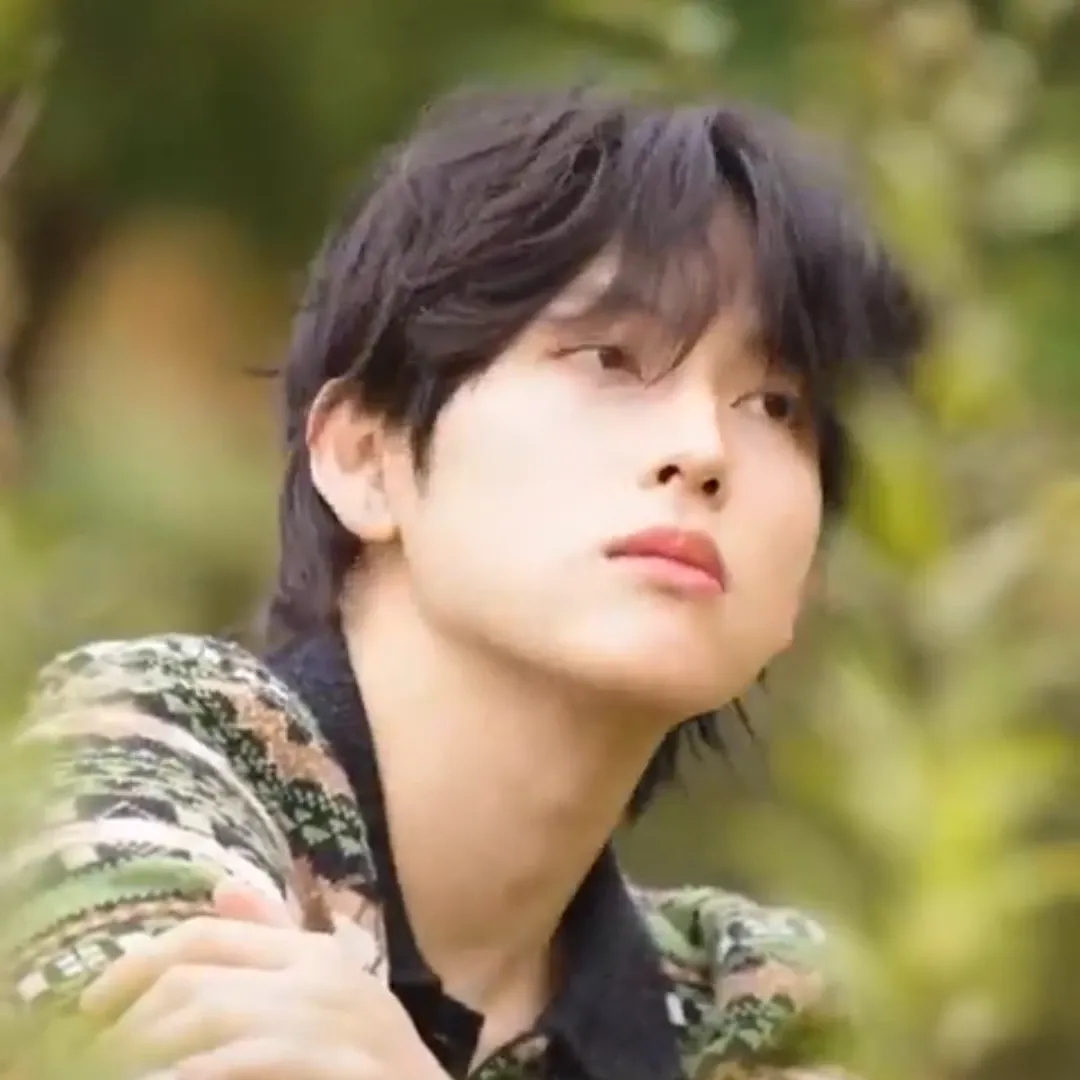 Latest photo of Yim Siwan