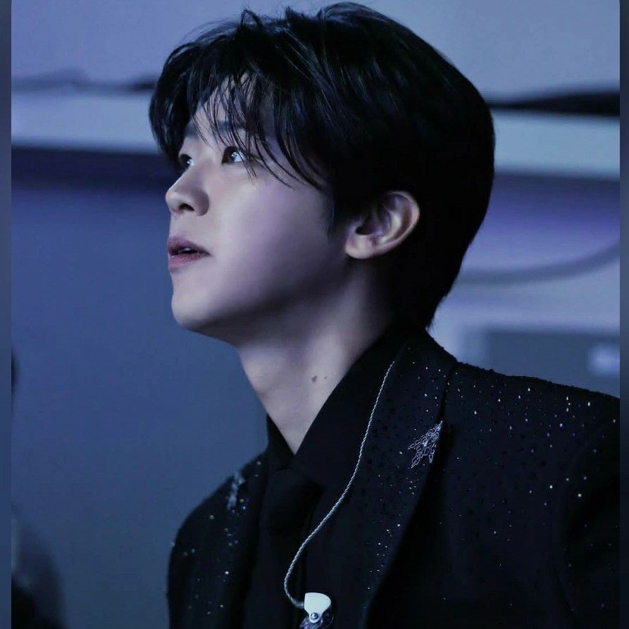 Recent activity shot of Park Jihyeon