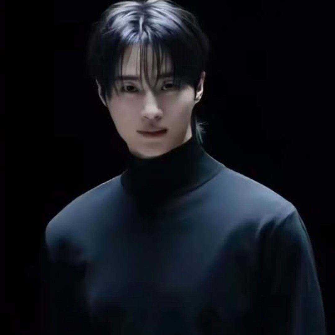 Behind-the-scenes cut of Byeon Wooseok