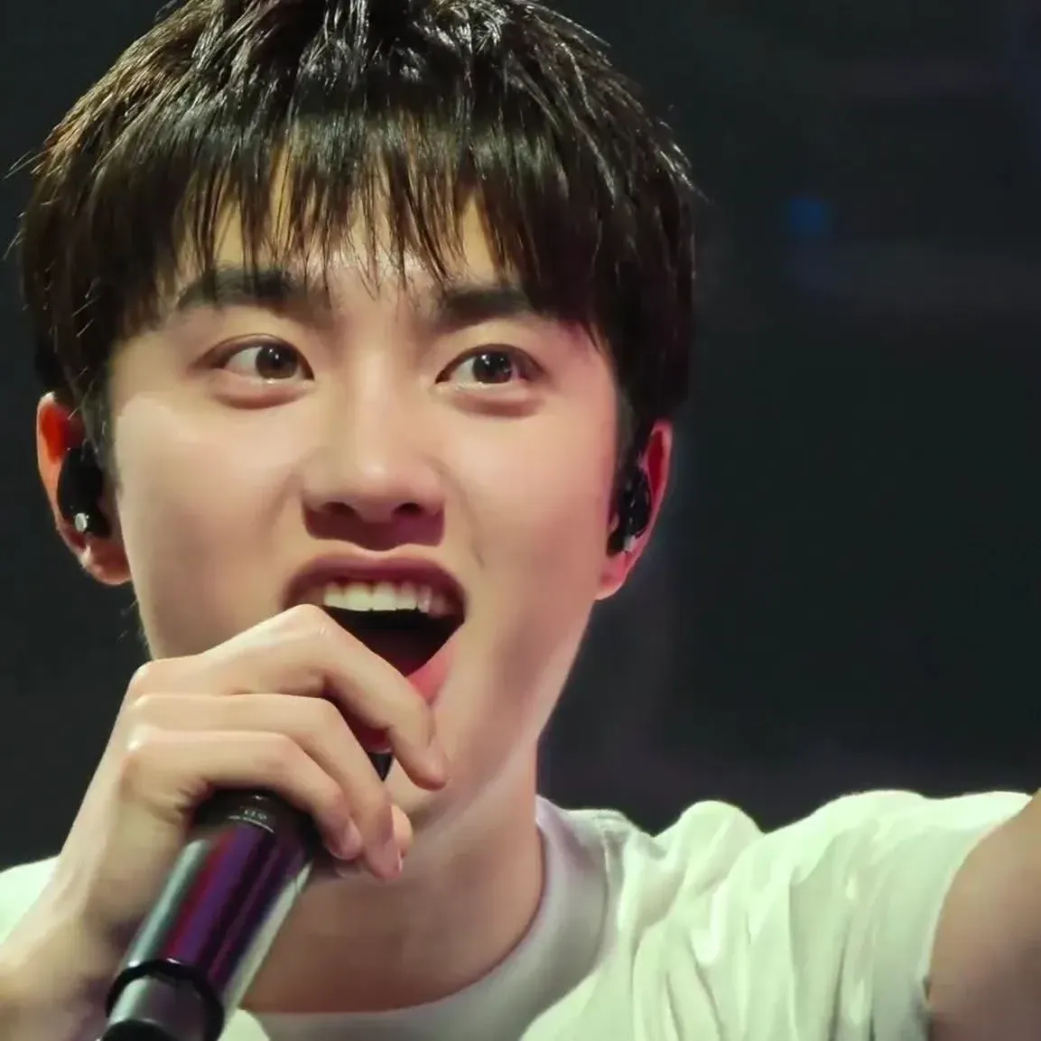 Foto kegiatan terbaru dari Doh Kyungsoo (D.O.)
