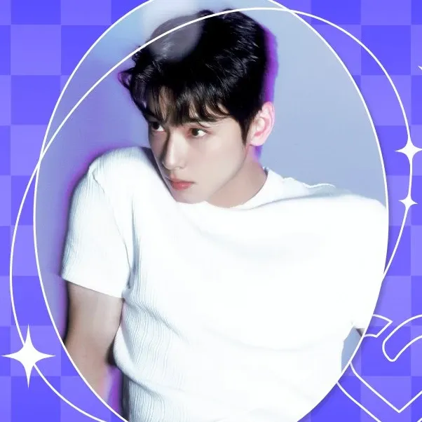 Recent activity shot of Cha Eunwoo