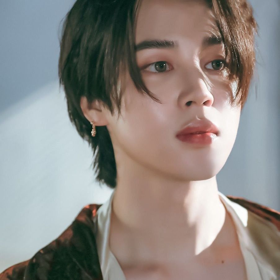 A moment captured by a fan of Ha Jimin