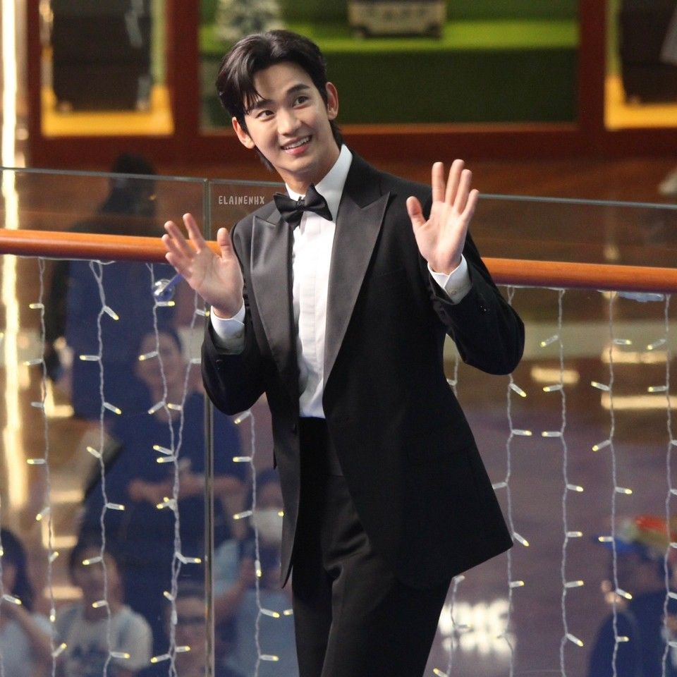 Foto terbaru dari Kim Soohyun