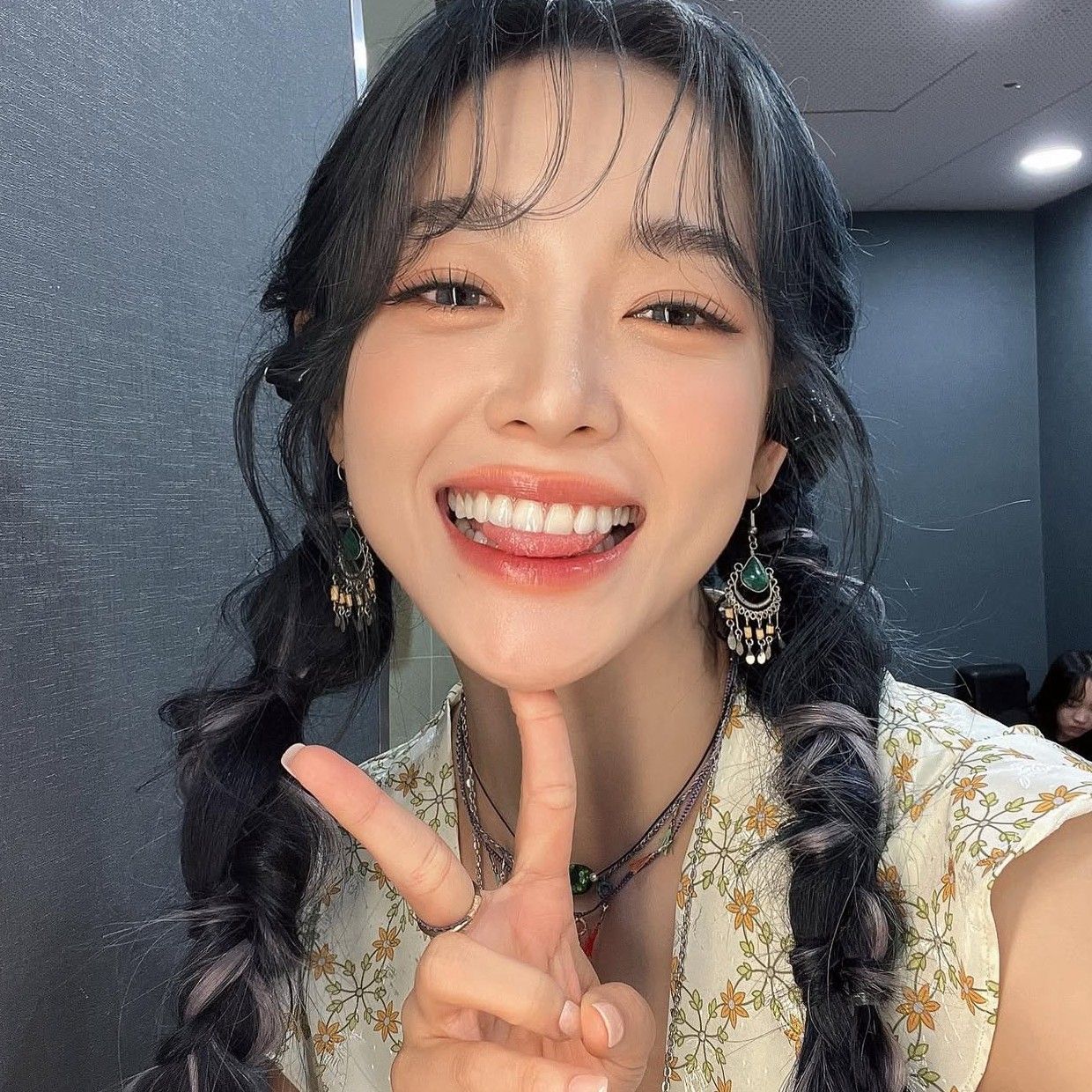 A moment captured by a fan of Kim Sejeong