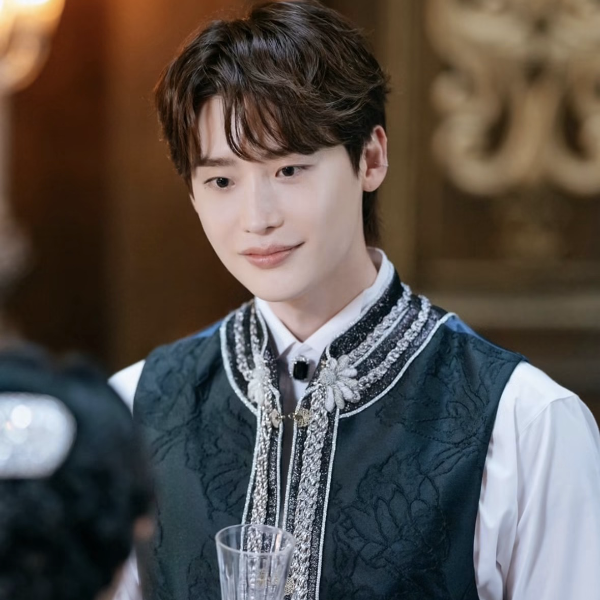 Latest photo of Lee Jongsuk