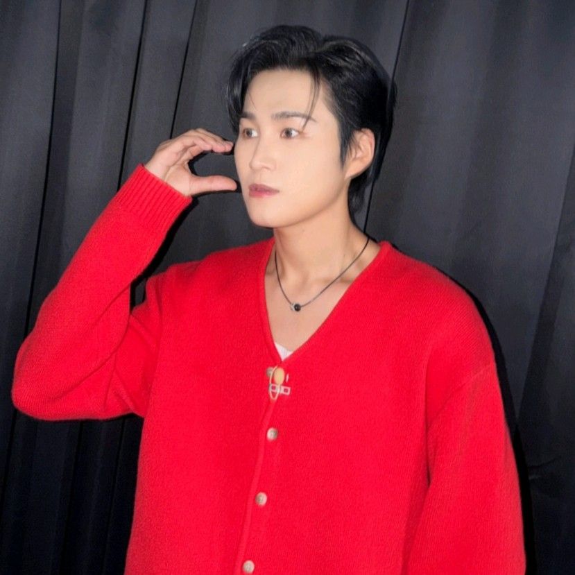 金熙栽的最新照片