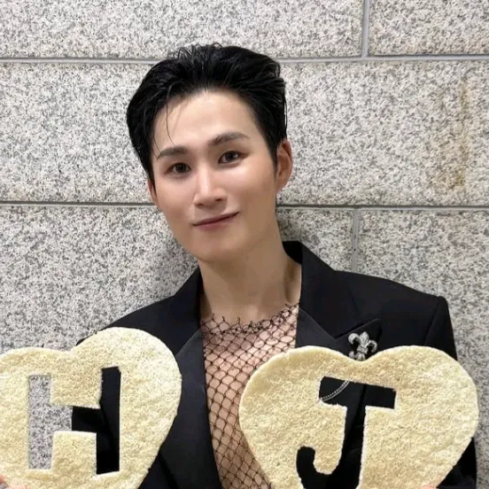 김희재의 최신 사진