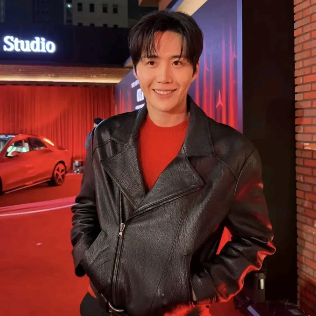 김선호의 최신 사진