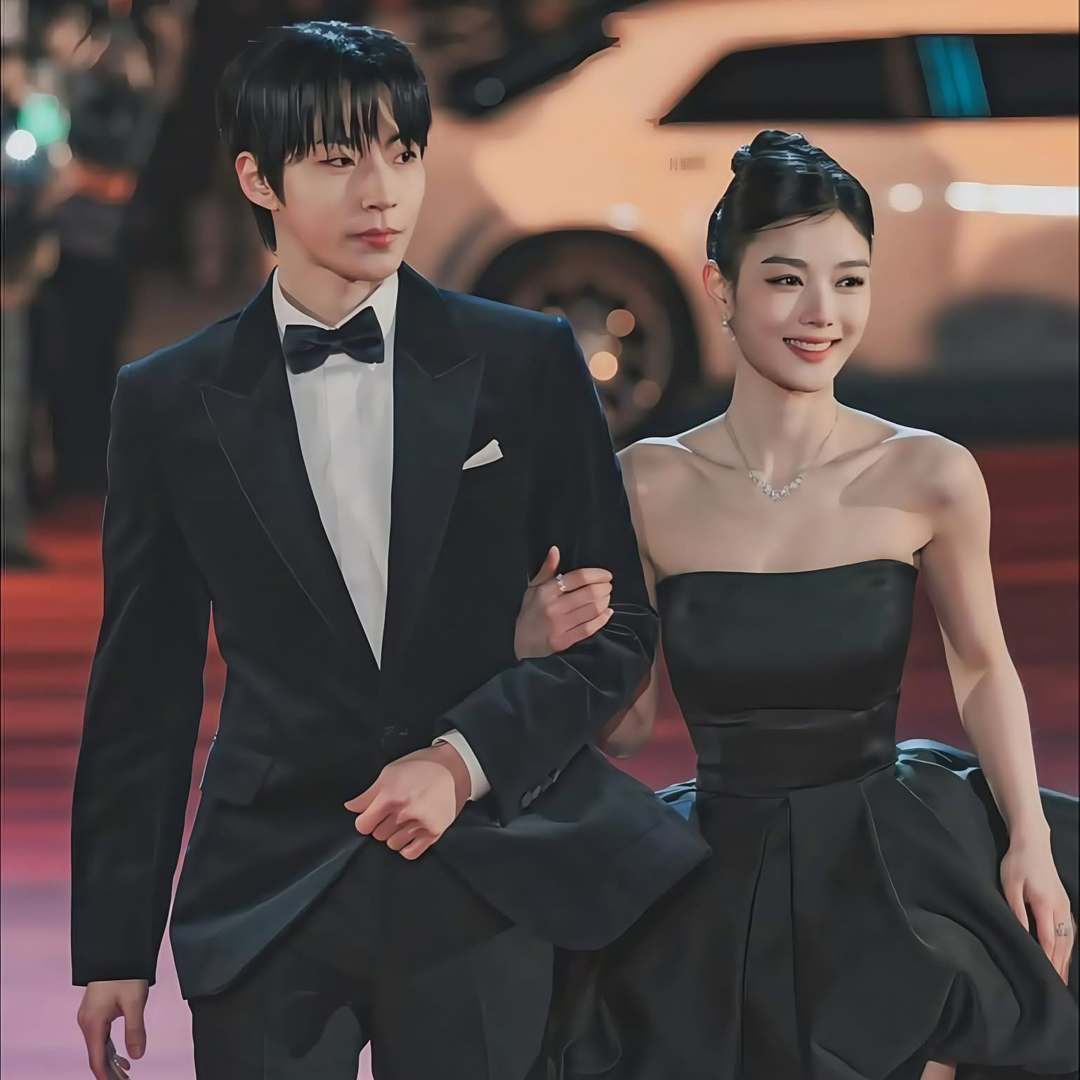 황인엽의 비하인드 컷