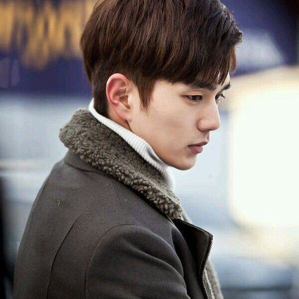 Recent activity shot of Yoo Seungho