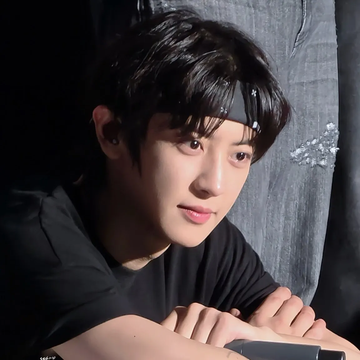 Recent activity shot of Chanyeol