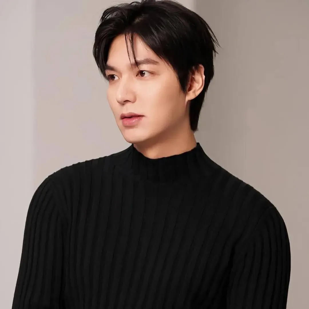 Latest photo of Lee Minho