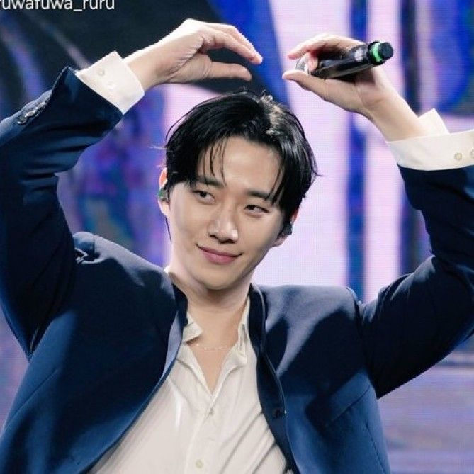 李俊昊的最新照片